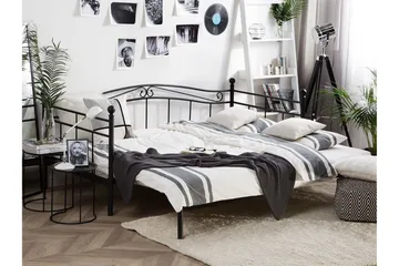 Lutebo Säng 160x200 cm - Svart - Möbler - Säng - Ramsäng