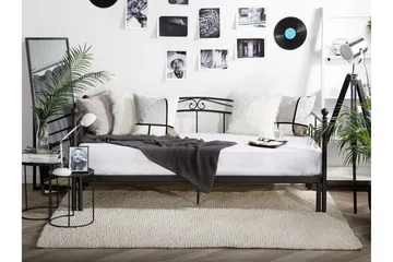 Lutebo Säng 160x200 cm - Svart - Möbler - Säng - Ramsäng