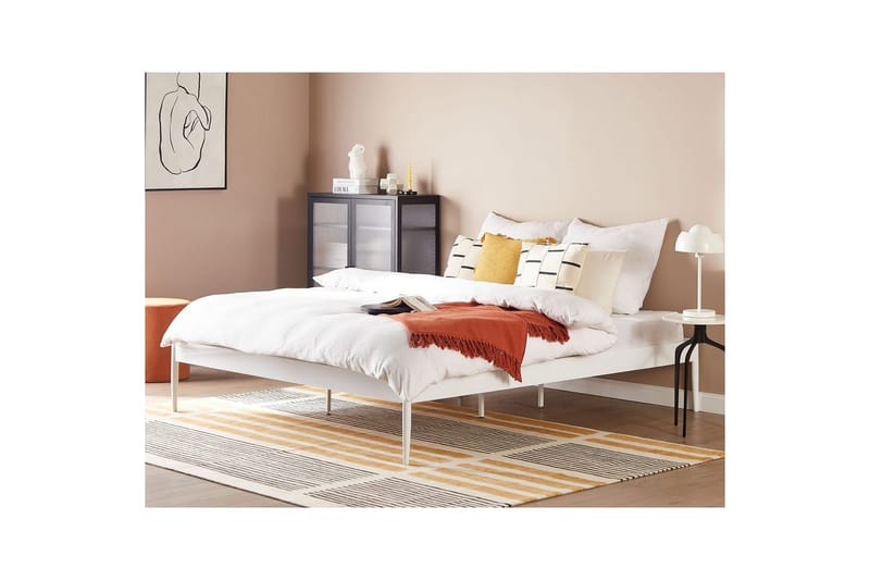 Säng med lamellram Vaurs - Vit, 180x200 cm - Möbler - Säng - Sängram & sängstomme
