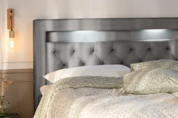 Alessia Komplett Sängpaket med Förvaring LED-belysning 160x200 cm - Ljusgrå - Möbler - Säng - Säng med förvaring