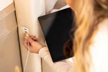 Alessia Komplett Sängpaket med Förvaring LED-belysning 180x200 cm - Beige - Möbler - Säng - Säng med förvaring