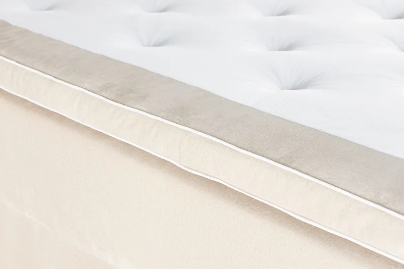 Alessia Komplett Sängpaket med Förvaring LED-belysning 180x200 cm - Beige - Möbler - Säng - Säng med förvaring