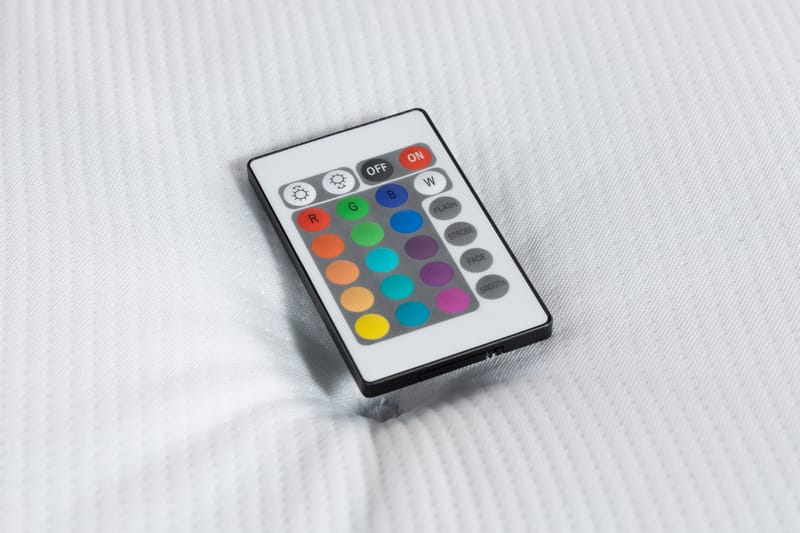 Förvaringssäng Monopoli med LED-belysning 180x200 - Svart - Möbler - Säng - Säng med förvaring - Dubbelsäng med förvaring