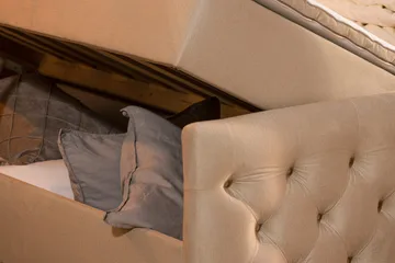 Francisco Komplett Sängpaket med Lyftförvaring LED-belysning 180x200 - Beige - Möbler - Säng - Säng med förvaring