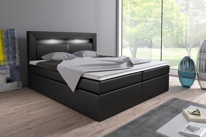 Komplett Sängpaket Pisa 140x200 med Förvaring+LED Sänggavel - Svart - Säng med förvaring - Komplett sängpaket