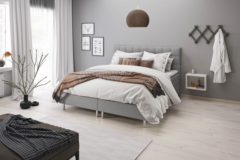 Sängpaket Suset Box Bed 140x200 - Ljusgrå - Säng med förvaring - Komplett sängpaket