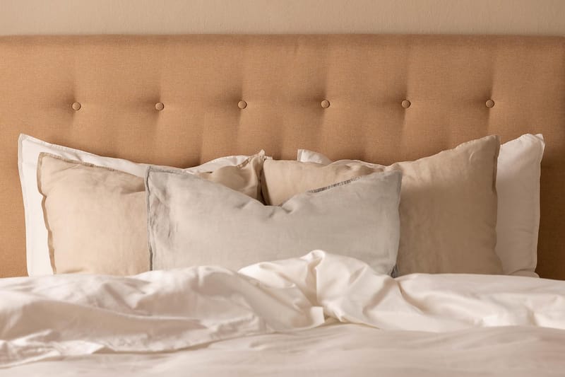 Knappad gavel Nayaka 120 - Beige - Möbler - Säng - Sängtillbehör & sänggavel - Sänggavel