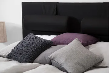 Meja Sänggavel 160x120 - Svart - Möbler - Säng - Sängtillbehör & sänggavel - Sänggavel