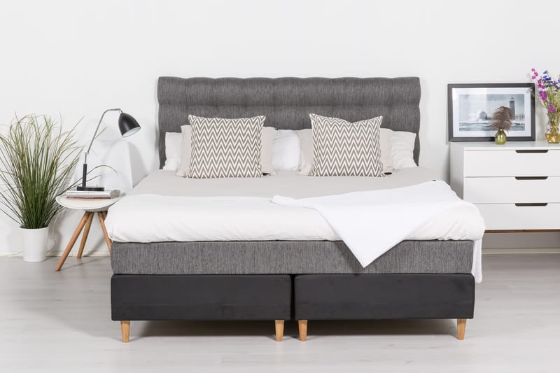 Sänggavel Romance Lyx 160 cm Rutig - Mörkgrå - Möbler - Säng - Sängtillbehör & sänggavel - Sänggavel
