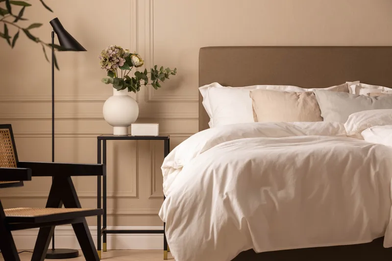 Scarlett Knappad gavel 90 - Brun - Möbler - Säng - Sängtillbehör & sänggavel - Sänggavel