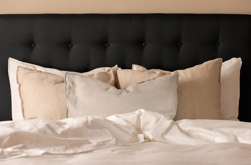 Scarlett Slät gavel 90 - Svart - Möbler - Säng - Sängtillbehör & sänggavel - Sänggavel