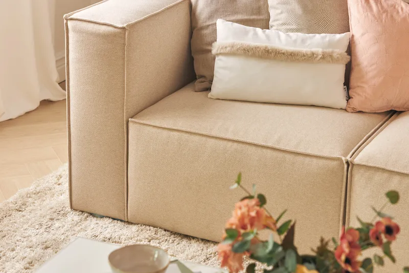 Cubo 3-sits Djup Modulsoffa + Fotpall i Tyg - Beige - Möbler - Soffa - Modulsoffa - Komplett modulsoffa