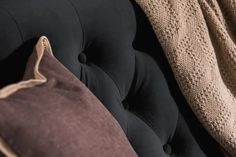 Howard Riviera 3-sits Sammetssoffa - Svart - Möbler - Soffa - 3 sits soffa