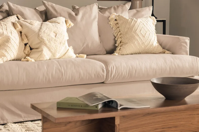 Menard 3-sits Djup Tygsoffa - Beige - Möbler - Soffa - 3 sits soffa