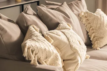 Menard 3-sits Tygsoffa - Beige - Möbler - Soffa - 3 sits soffa