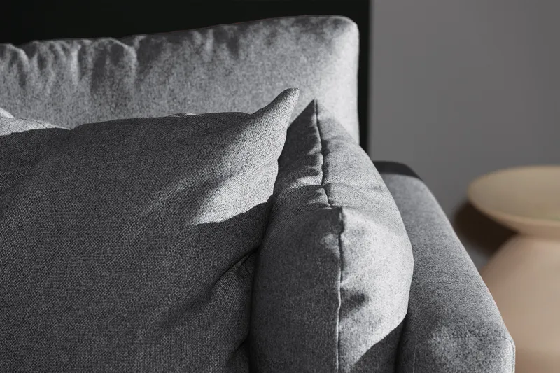 Menard 3-sits Djup Tygsoffa - Mörkgrå - Möbler - Soffa - 3 sits soffa