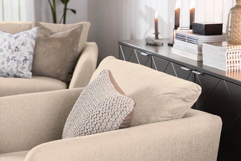 Trend 3-sits Soffa 218 cm med Svängda Armstöd i Tyg - Beige - Möbler - Soffa - 3 sits soffa
