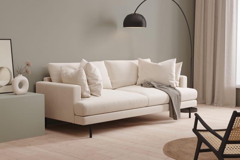 Menard 3-sits Djup Sammetssoffa - Krämvit - Möbler - Soffa - Sammetssoffa