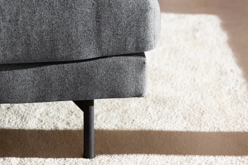 Menard 4-sits Djup Tygsoffa - Mörkgrå - Möbler - Soffa - 4 sits soffa
