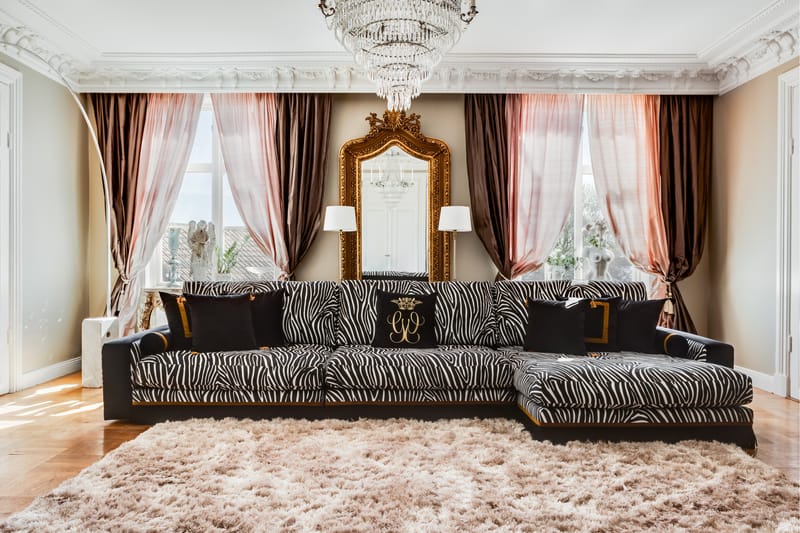 Adelsö by Gynning - The Signature Zebra Sofa Limited Edition - Möbler - Soffa - Sammetssoffa