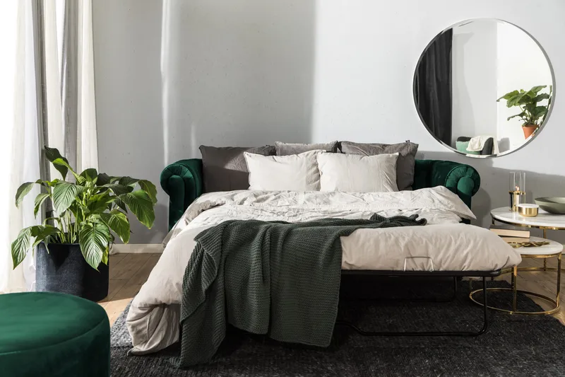 Chesterfield Lyx 3-sits Framåtbäddad bäddsoffa i sammet - Grön - Möbler - Soffa - Bäddsoffa - 3 sits bäddsoffa