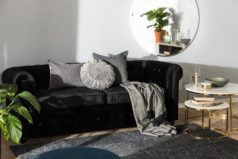 Chesterfield Lyx 3-sits Framåtbäddad bäddsoffa i Sammet - Svart - Möbler - Soffa - Bäddsoffa - 3 sits bäddsoffa