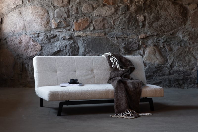 Bodil Bäddsoffa - Vit/Svart - Möbler - Soffa - Bäddsoffa - Bäddsoffa längsbäddad