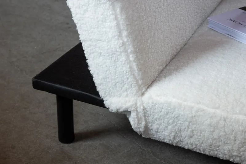 Bodil Bäddsoffa - Vit/Svart - Möbler - Soffa - Bäddsoffa - Bäddsoffa längsbäddad