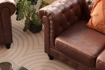 Chesterfield Lyx 2-sits Djup soffa konstläder - Mörkbrun PU - Möbler - Soffa - Skinnsoffa