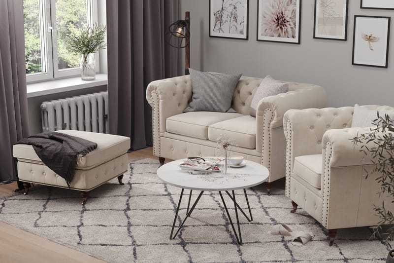 Sammetssoffa Chester Deluxe 4-sits - Beige - Möbler - Soffa - Chesterfield soffa