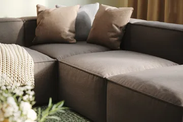 Cubo 5-sits U-formad Djup Modulsoffa Med Divan och Schäslong i Sammet - Grå - Möbler - Soffa - U-soffa