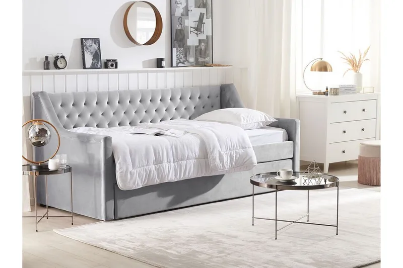 Dagbädd 90 x 200 cm sammet grå MONTARGIS - Grå - Möbler - Soffa - Dagbädd - Dagbädd dubbelsäng