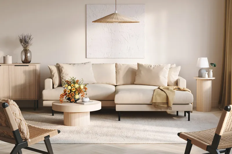 Menard 4-sits Högervänd L-formad Divansoffa i Manchester - Beige - Möbler - Soffa - Divansoffa & schäslongsoffa - 4 sits soffa med divan