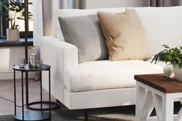 Menard Compact 4-sits Högervänd L-formad Schäslongsoffa i Bouclé - Vit - Möbler - Soffa - Divansoffa & schäslongsoffa - 4 sits soffa med divan