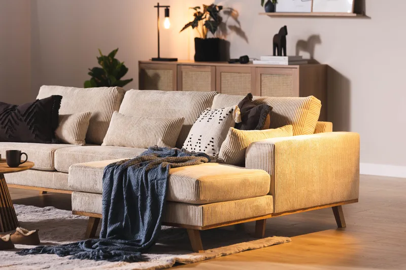 Copenhagen 4-sits Högervänd L-formad Djup Divansoffa i Manchester - Beige - Möbler - Soffa - Divansoffa & schäslongsoffa - 4 sits soffa med divan