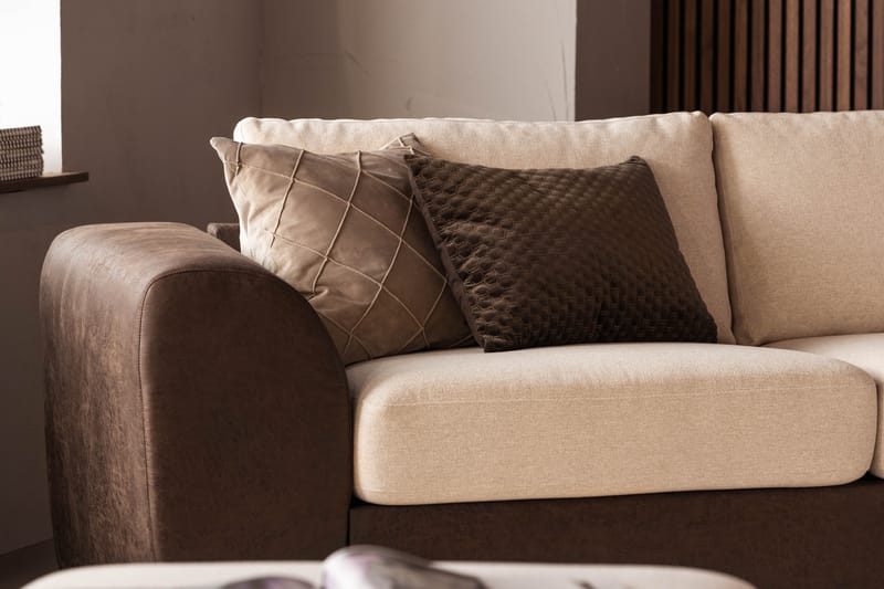 Cuba 4-sits Högervänd L-formad Schäslongsoffa i Konstläder/Tyg - Brun / Beige - Möbler - Soffa - Divansoffa & schäslongsoffa - 4 sits soffa med divan