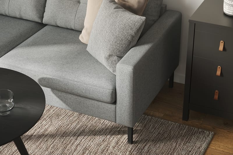 Frillestad 4-sits Vänstervänd L-formad Schäslongsoffa i Tyg - Grå - Möbler - Soffa - Divansoffa & schäslongsoffa - 4 sits soffa med divan