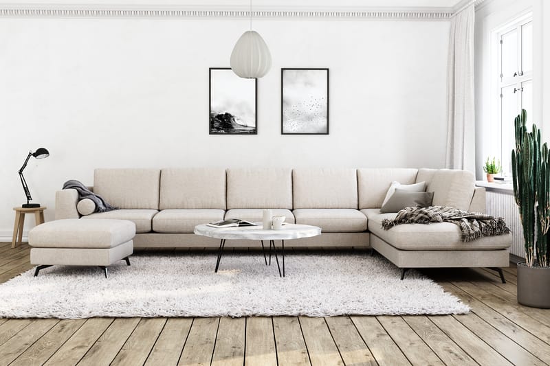 Ocean Lyx 6-sits Högervänd U-formad Soffa med Divan och Schäslong + Fotpall i Tyg - Beige - Möbler - Soffa - Divansoffa & schäslongsoffa