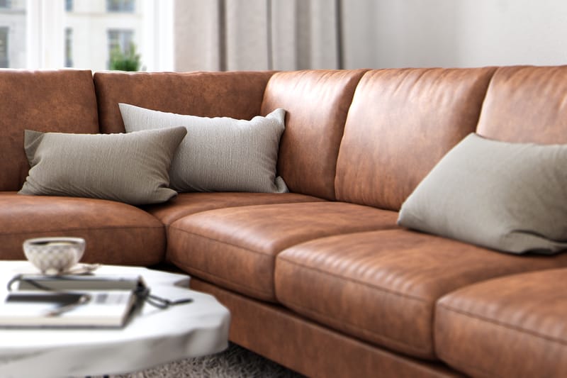 Ocean Lyx 6-sits Vänstervänd U-formad Soffa med Divan och Schäslong + Fotpall i Konstläder - Brun - Möbler - Soffa - Divansoffa & schäslongsoffa