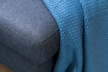 Peppe 4-sits Högervänd L-formad Schäslongsoffa i Tyg - Mörkgrå - Möbler - Soffa - Divansoffa & schäslongsoffa - 4 sits soffa med divan