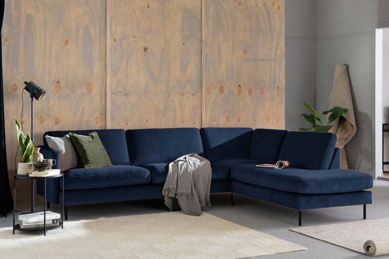 Teodin 2,5-sits Sammetssoffa med Schäslong Höger - Blå - Möbler - Soffa - Divansoffa & schäslongsoffa - 2 sits soffa med divan