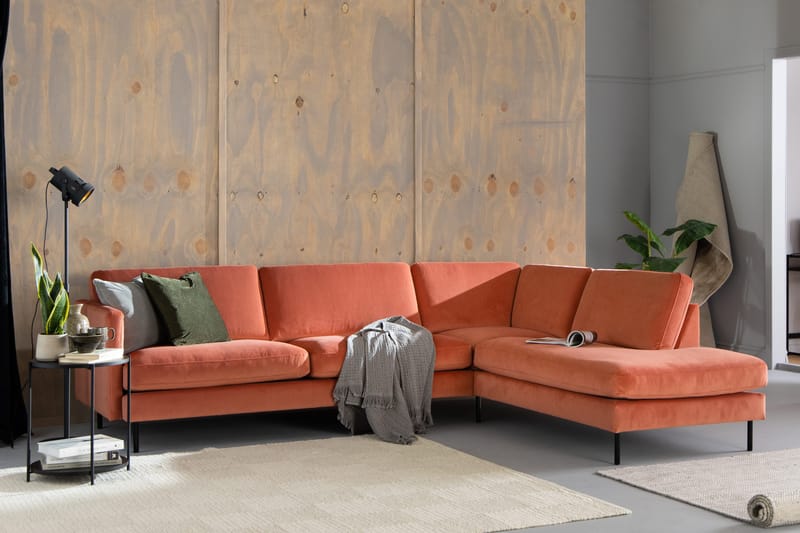 Teodin 2,5-sits Sammetssoffa med Schäslong Höger - Rosa - Möbler - Soffa - Divansoffa & schäslongsoffa - 2 sits soffa med divan