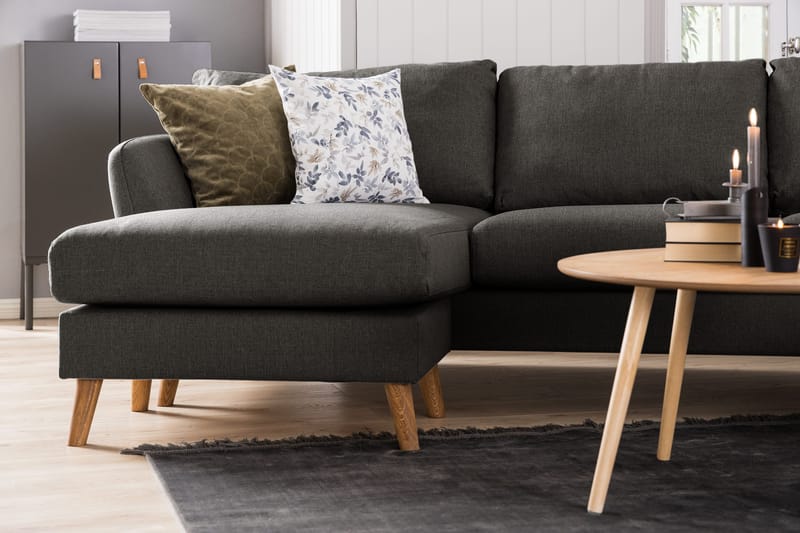 Trend 4-sits Högervänd L-formad Schäslongsoffa i Tyg - Svart - Möbler - Soffa - Divansoffa & schäslongsoffa - 4 sits soffa med divan