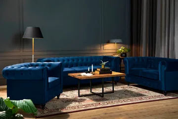 Chesterfield Lyx 2-sits Liten sammetssoffa - Djup soffa 160 cm bred - Blå - Möbler - Soffa - Howardsoffa