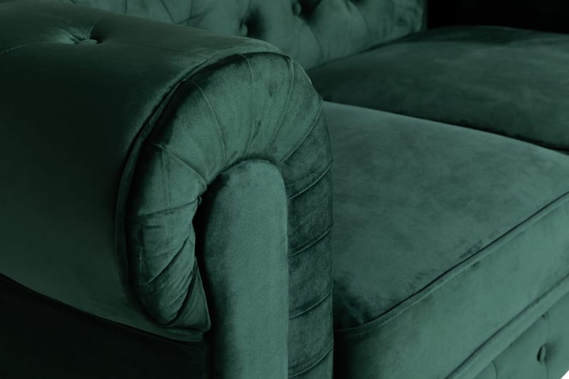 Chesterfield Lyx 2-sits Liten sammetssoffa - Djup soffa 160 cm bred - Mörkgrön - Möbler - Soffa - Howardsoffa