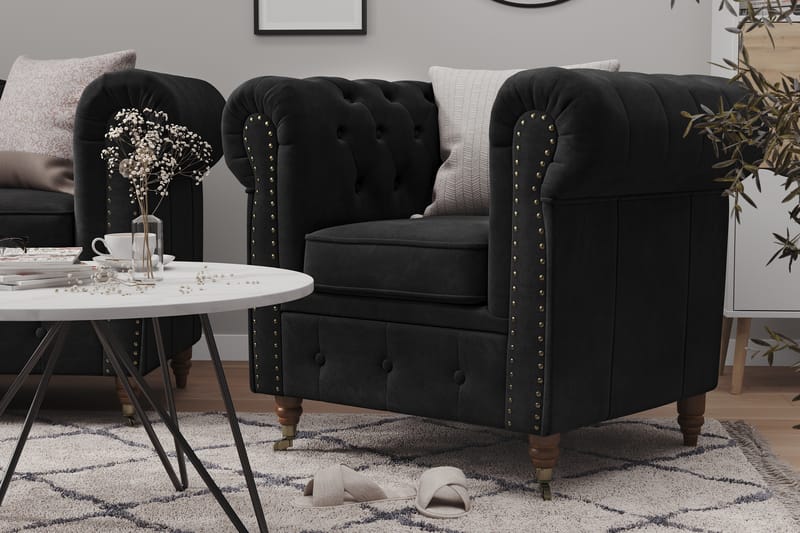 Sammetssoffa Chester Deluxe 2-sits - Svart - Möbler - Soffa - Howardsoffa