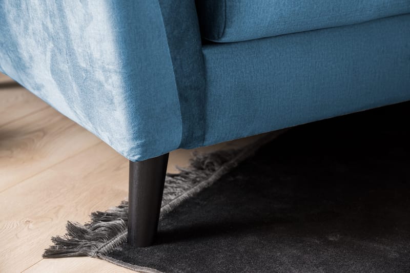 Trend 3-sits Rektangulär Sammetssoffa med Svängda Armstöd - Blå - Möbler - Soffa - Sammetssoffa