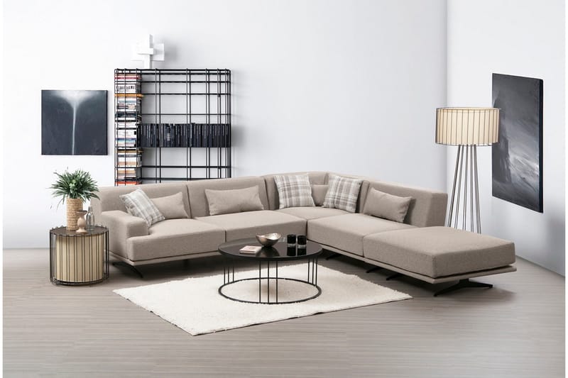 Sanroman Högervänd L-formad Schäslongsoffa 302 cm i Tyg - Ljusbrun - Möbler - Soffa - Divansoffa & schäslongsoffa