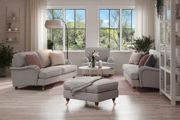 Howard Lyx Soffgrupp 4-sits + 3-sits Soffa + Fåtölj + Fotpall i Tyg - Ljusgrå - Möbler - Soffa - Soffgrupp - Howard soffgrupp