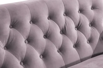 Howard Riviera Soffgrupp Svängd 3-sits + 2-sits Soffa + Fåtölj + Fotpall i Sammet - Lila - Möbler - Soffa - Soffgrupp - Howard soffgrupp